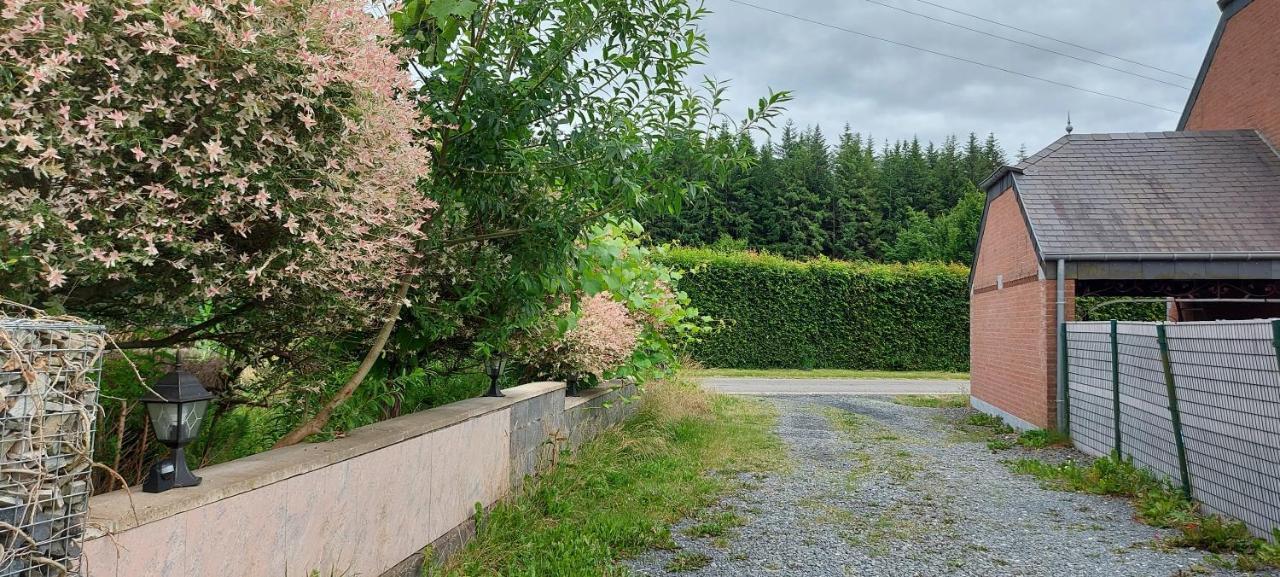 Nazareth Logement Un Magnifique Logement De Vacances Bastogne Exteriör bild