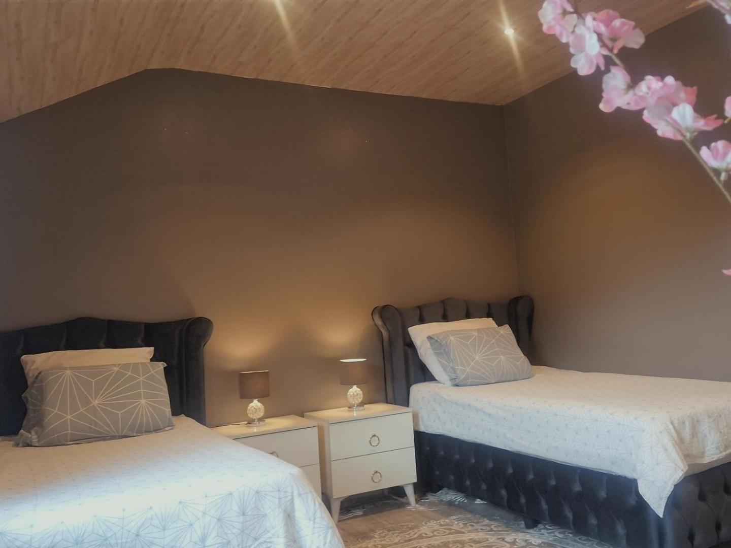 Nazareth Logement Un Magnifique Logement De Vacances Bastogne Exteriör bild