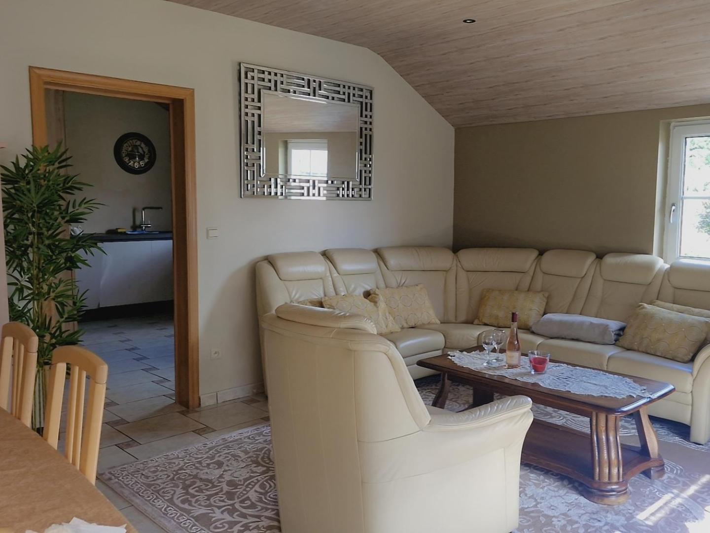 Nazareth Logement Un Magnifique Logement De Vacances Bastogne Exteriör bild